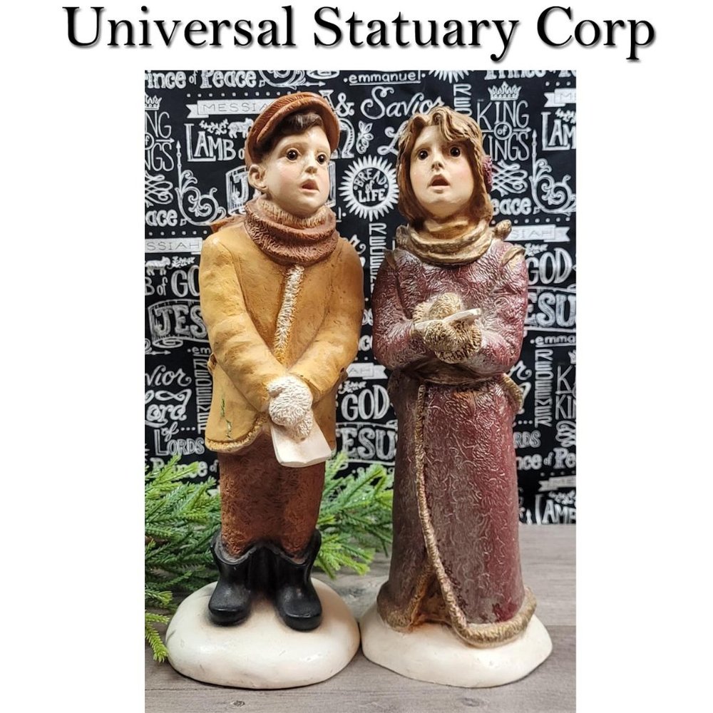 Universal Statuary Corp 1988 Vintage Christmas Carolers